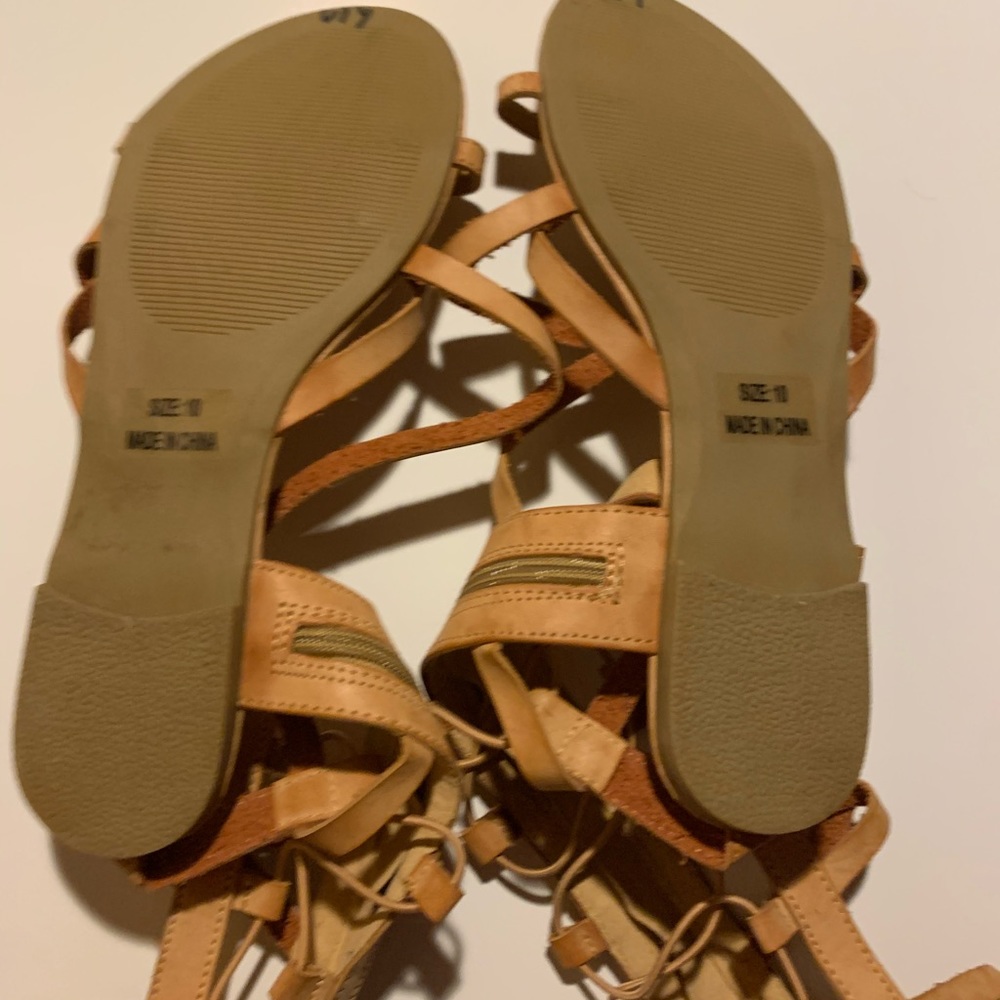 Sandals - Picture 2 of 2
